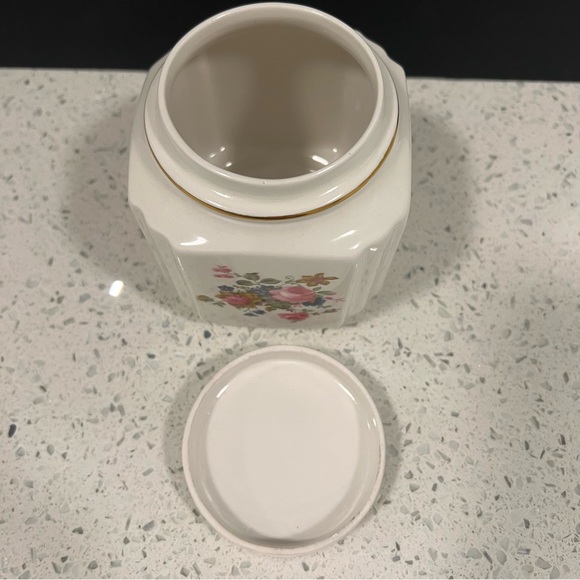 Vintage 1960s SADLER Cabbage Roses Ginger Tea Container. England Caddy Box - Picture 4 of 11